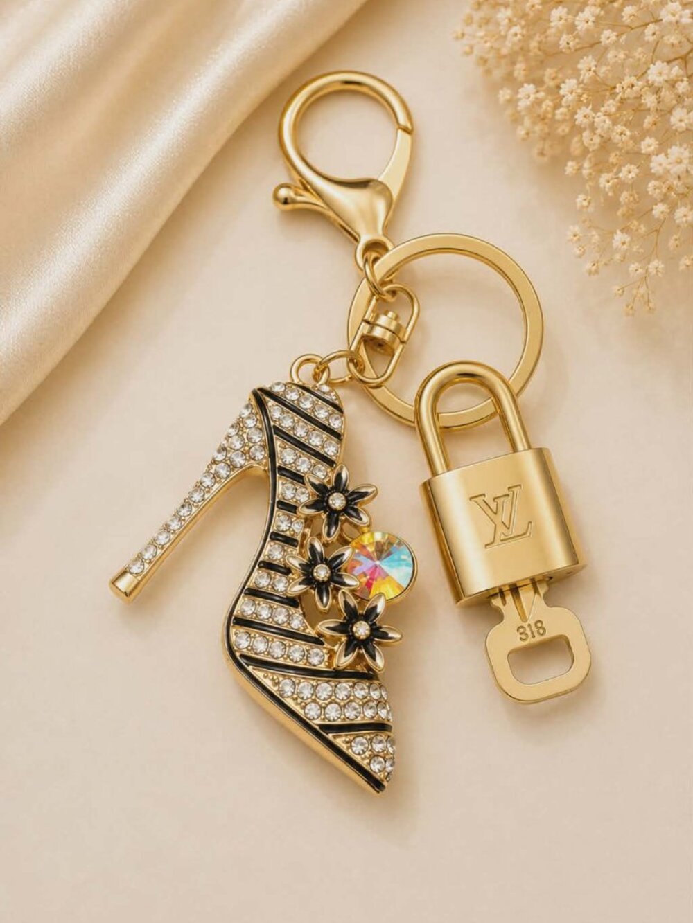 Louis Vuitton Gold Lock & Key 🔑 Authentic LV Unbranded Shoe Keychain Charm